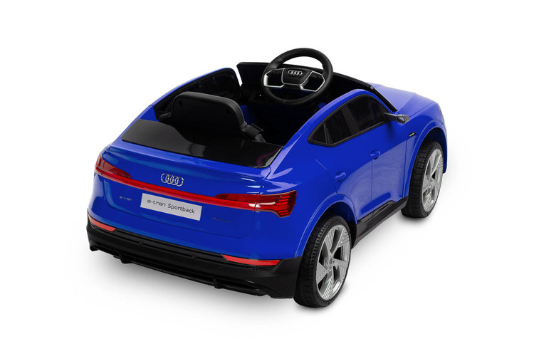 Na vozilo na akumulator Audi E-tron Sportback Navy